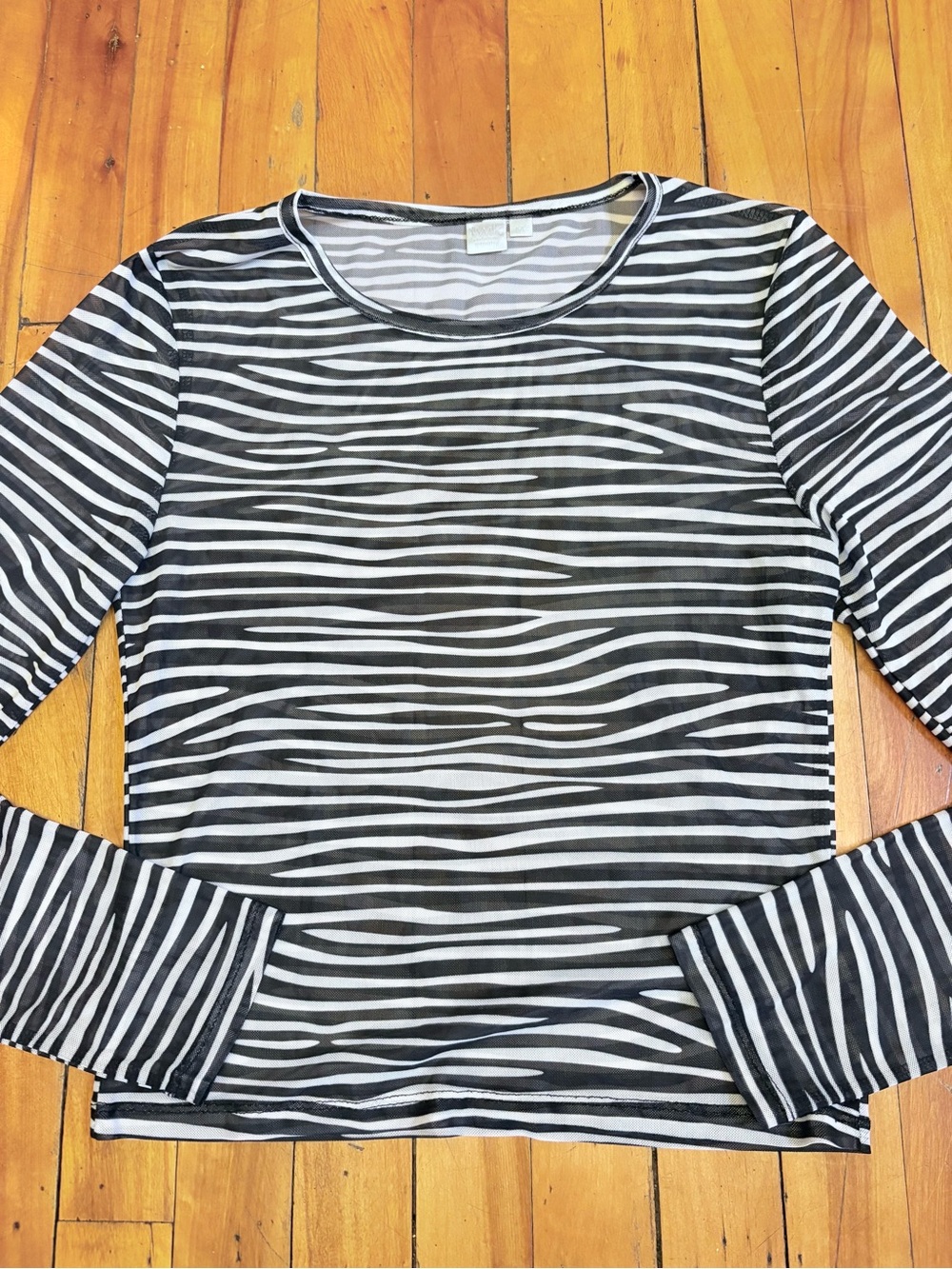 Simons Black and White Striped Long-Sleeve Tee Semi-Sheer - Large